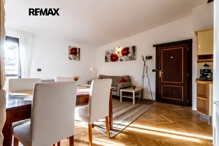 Pronájem bytu 2+kk, Praha - Vinohrady, Balbínova, 67 m2