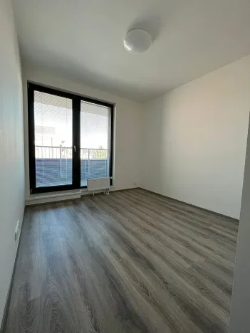 Pronájem bytu 2+kk, Praha - Modřany, Komořanská, 50 m2