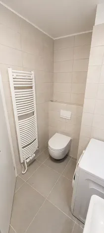 Pronájem bytu 2+kk, Praha - Modřany, Komořanská, 50 m2