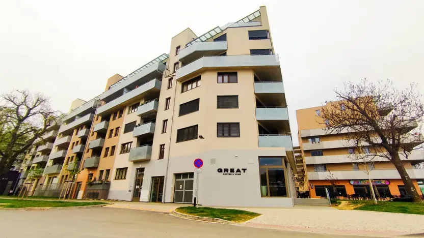 Pronájem bytu 1+kk, Olomouc, Šantova, 28 m2