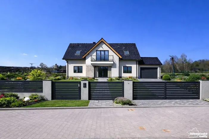 Prodej pozemku pro bydlení, Žerčice, 1420 m2