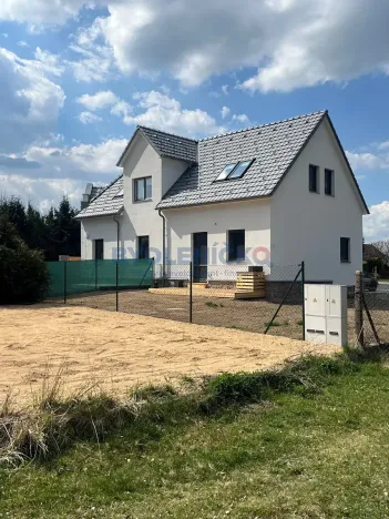 Prodej bytu 2+kk, Dvory nad Lužnicí, 60 m2