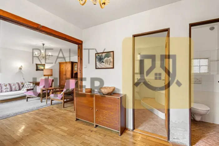 Prodej rodinného domu, Lhotka, 184 m2