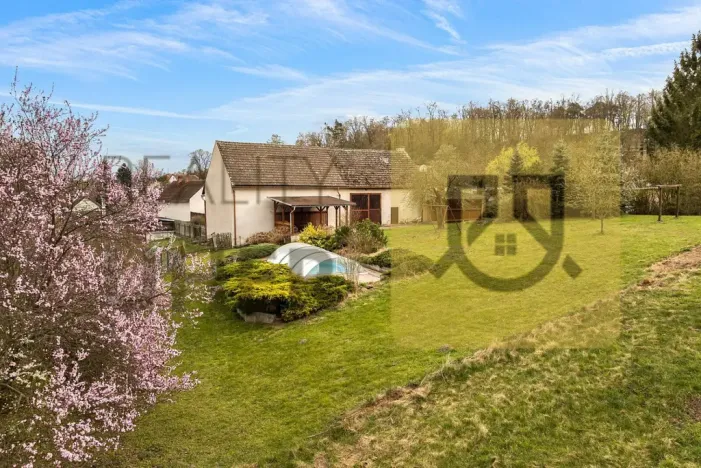 Prodej rodinného domu, Lhotka, 184 m2