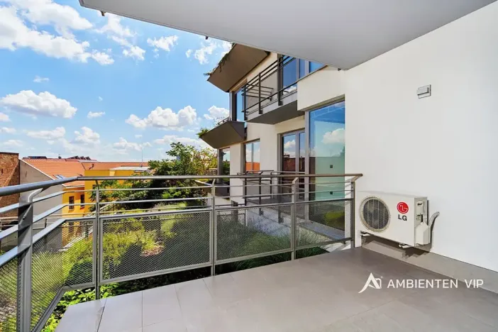 Pronájem bytu 2+kk, Brno, Kopečná, 87 m2