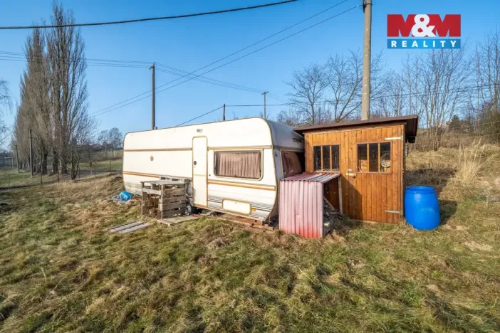 Prodej pozemku pro bydlení, Skořice, 666 m2