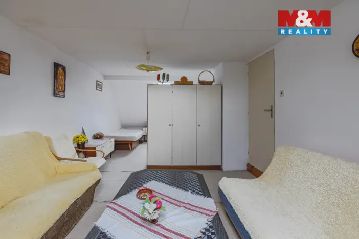 Prodej rodinného domu, Zavlekov, 183 m2