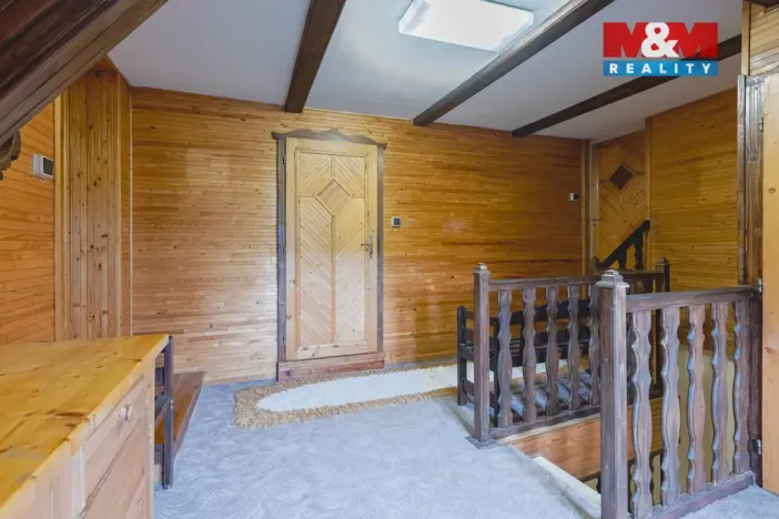 Prodej rodinného domu, Zavlekov, 183 m2