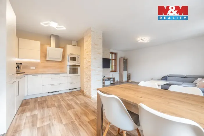 Prodej rodinného domu, Vsetín, Nepřejov, 240 m2