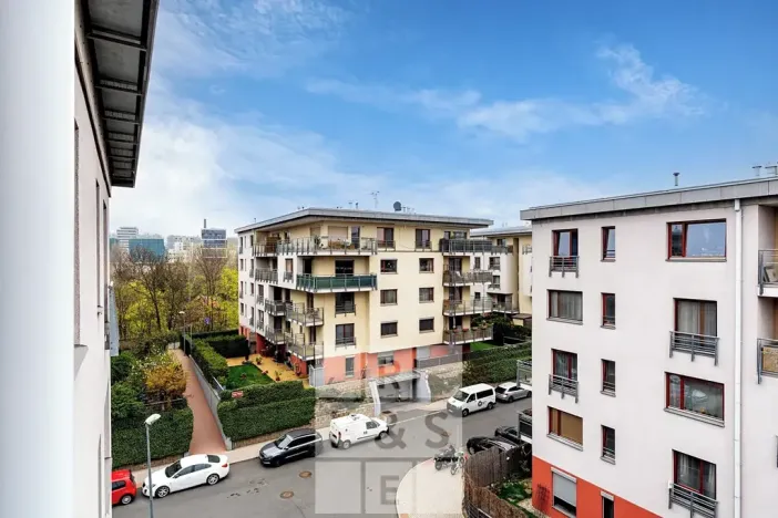 Pronájem bytu 2+kk, Praha - Vysočany, Jana Přibíka, 62 m2