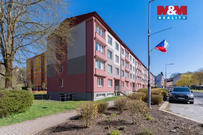 Prodej bytu 2+1, Aš, Hlavní, 57 m2