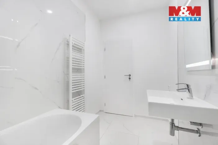 Pronájem bytu 2+kk, Jablonec nad Nisou, Růžová, 50 m2