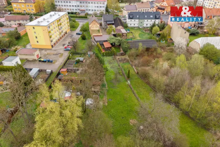 Prodej zahrady, Hostomice, Školní náměstí, 1050 m2