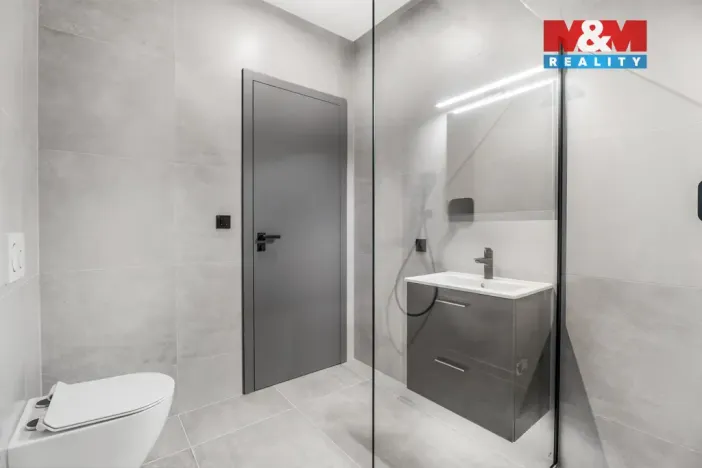 Prodej rodinného domu, Jenštejn, Za zahradami, 153 m2