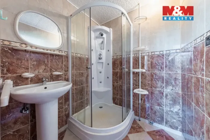 Prodej bytu 2+1, Chomutov, Skalková, 61 m2