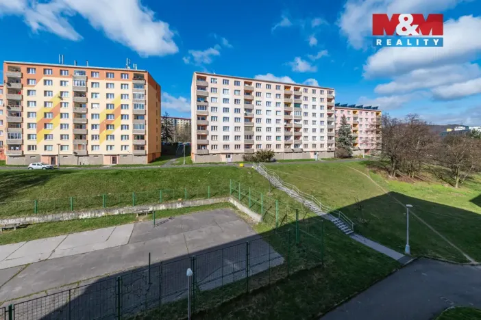 Prodej bytu 2+1, Chomutov, Skalková, 61 m2