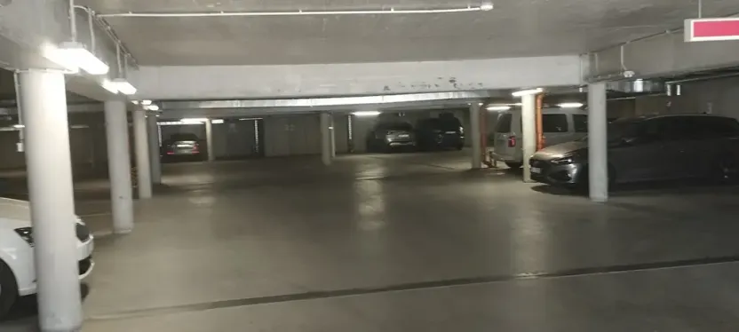 Pronájem garážového stání, Havlíčkův Brod, Stromovka, 13 m2