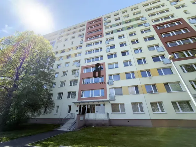 Pronájem bytu 2+kk, Praha - Střížkov, Jablonecká, 42 m2