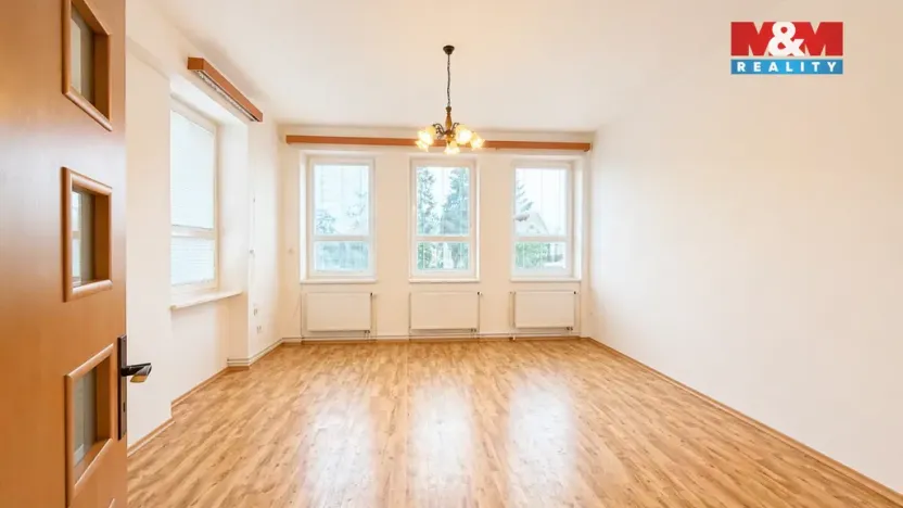 Pronájem atypického bytu, Lenešice, 171 m2