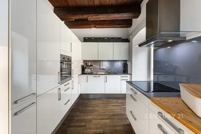 Prodej atypického bytu, Praha - Troja, Povltavská, 86 m2