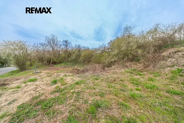 Prodej pozemku pro bydlení, Slaný, 778 m2