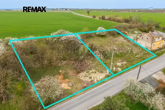 Prodej pozemku pro bydlení, Slaný, 656 m2