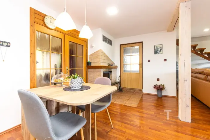 Prodej rodinného domu, Veverská Bítýška, Dlouhá, 190 m2