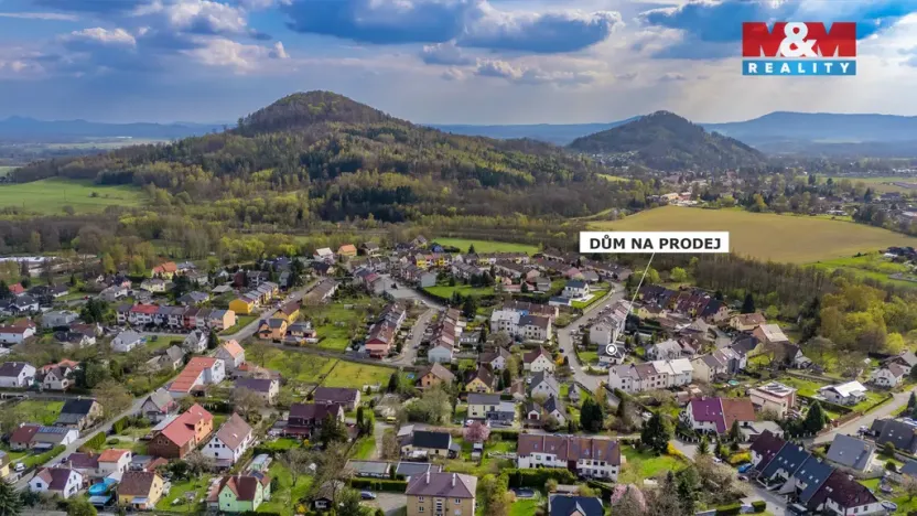 Prodej rodinného domu, Nový Bor, Jabloňová, 243 m2