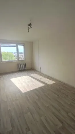 Pronájem bytu 1+kk, Hradec Králové, třída Edvarda Beneše, 30 m2