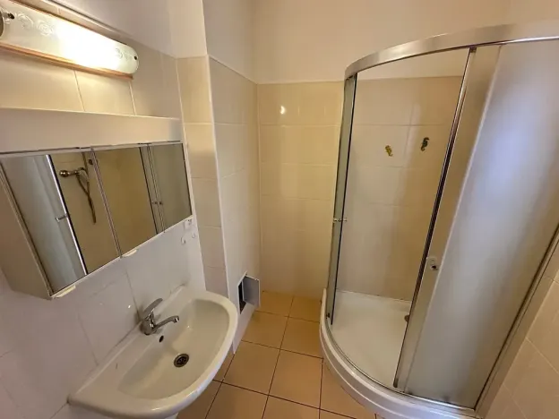 Pronájem bytu 1+1, Děčín, U Tvrze, 36 m2