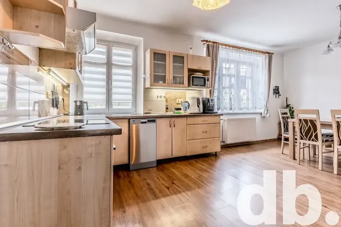 Prodej rodinného domu, Kyselka, 230 m2