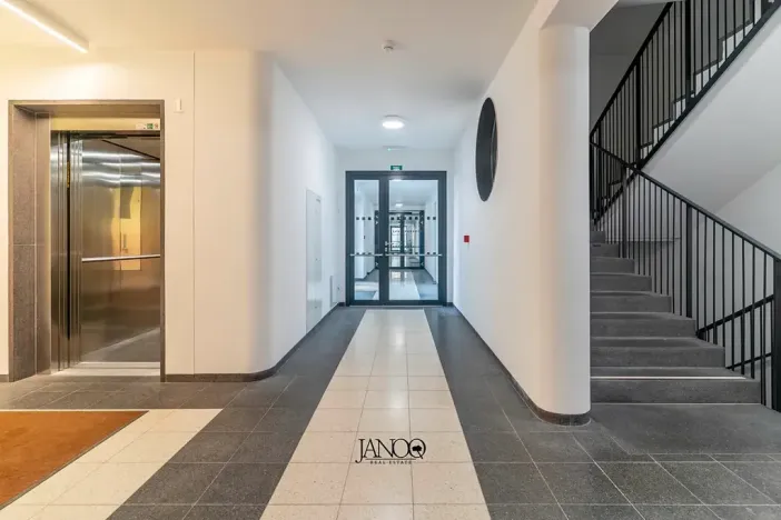 Pronájem bytu 1+1, Brno, Spolková, 38 m2