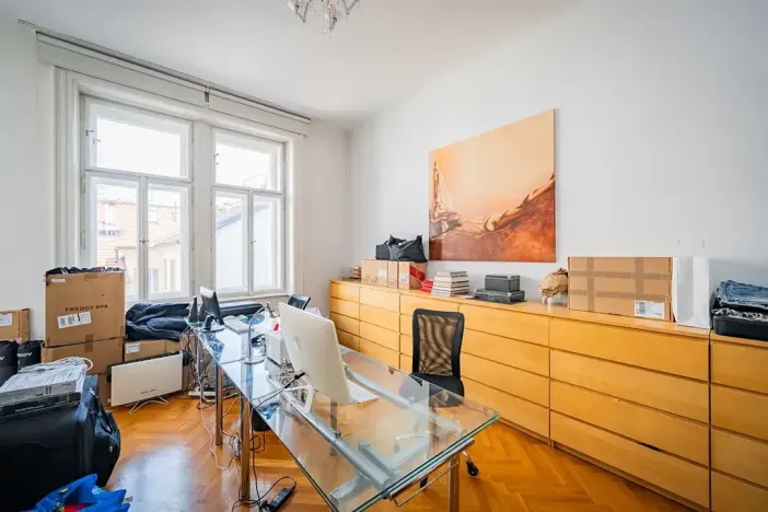 Pronájem kanceláře, Praha - Staré Město, Na Perštýně, 197 m2