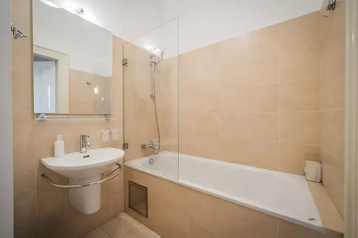 Pronájem kanceláře, Praha - Staré Město, Na Perštýně, 197 m2