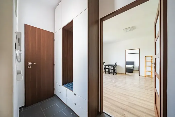 Pronájem bytu 2+kk, Praha - Veleslavín, Evropská, 46 m2