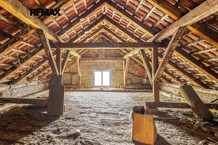 Prodej rodinného domu, Zlosyň, 307 m2