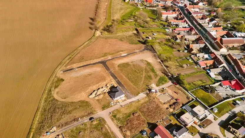 Prodej pozemku pro bydlení, Medlovice, 913 m2