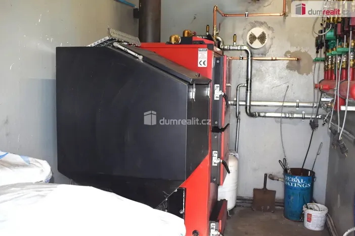 Pronájem komerční nemovitosti, Sukorady, 143 m2