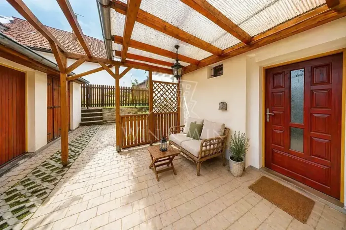 Prodej rodinného domu, Mšeno, 178 m2