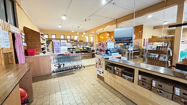 Pronájem obchodního prostoru, Hulín, Višňovce, 402 m2