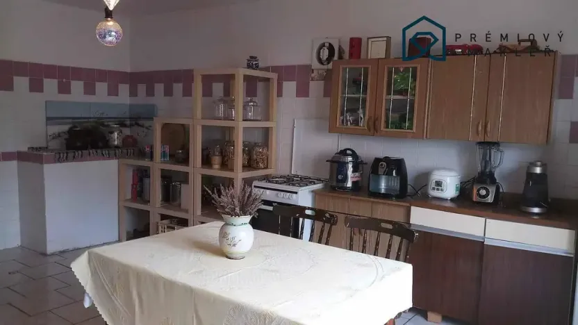 Prodej rodinného domu, Brandov, Rudé armády, 300 m2