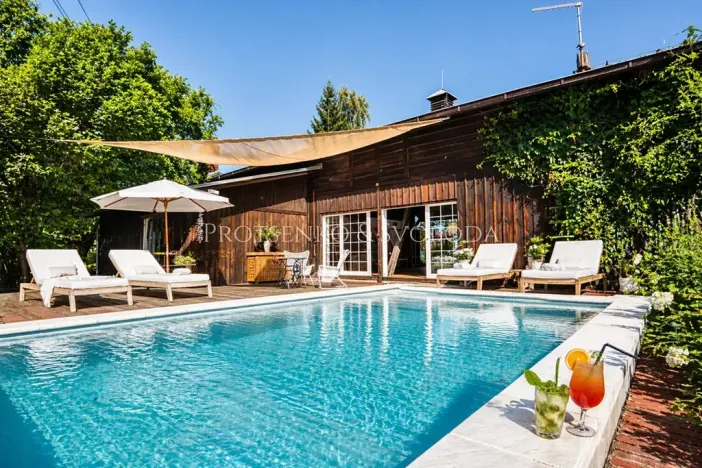 Prodej chalupy, Hluboká nad Vltavou, Ve Školkách, 351 m2