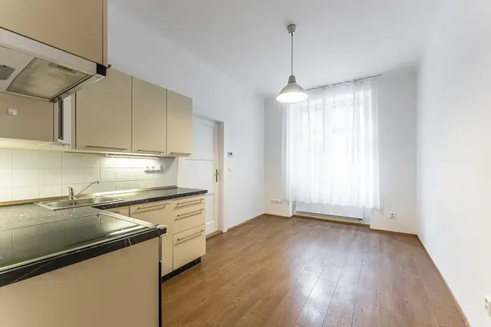 Pronájem bytu 2+kk, Praha - Vinohrady, náměstí Jiřího z Lobkovic, 43 m2