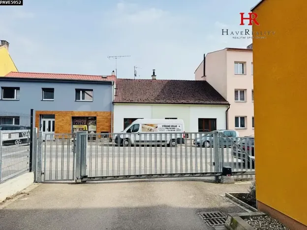 Pronájem bytu 1+kk, Benešov, Na Chmelnici, 26 m2