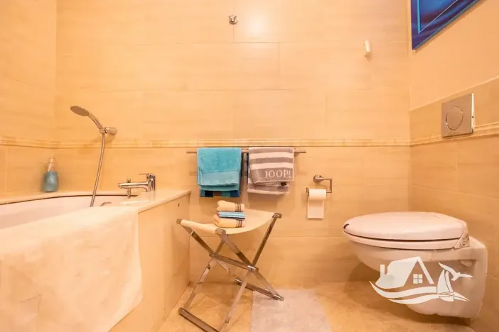 Prodej bytu 4+kk, Topola, Bulharsko, 188 m2