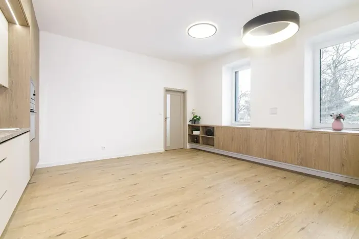 Pronájem bytu 2+kk, Ostrava, Slavníkovců, 48 m2