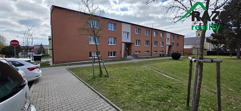 Prodej bytu 3+1, Chodová Planá, sídliště Lučina, 68 m2