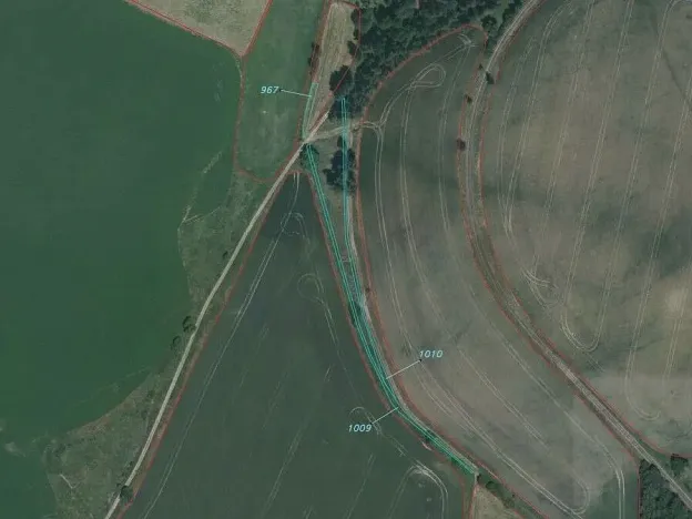 Prodej pozemku, Peč - Urbaneč, 7060 m2