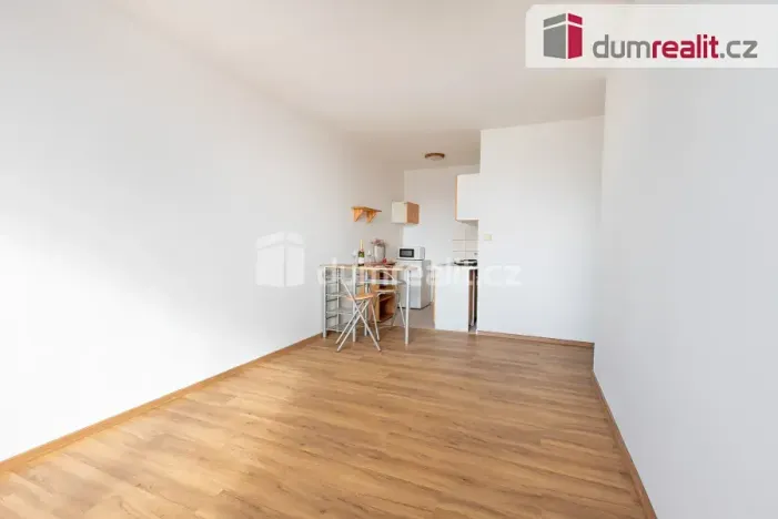 Pronájem bytu 2+kk, Nové Strašecí, Okružní, 41 m2