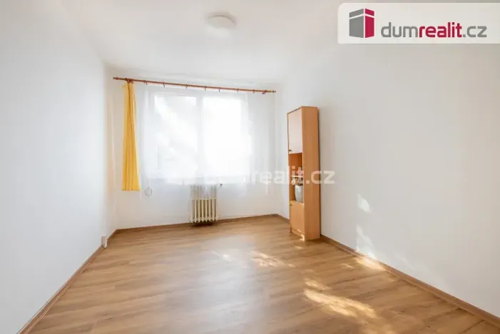 Pronájem bytu 2+kk, Nové Strašecí, Okružní, 41 m2